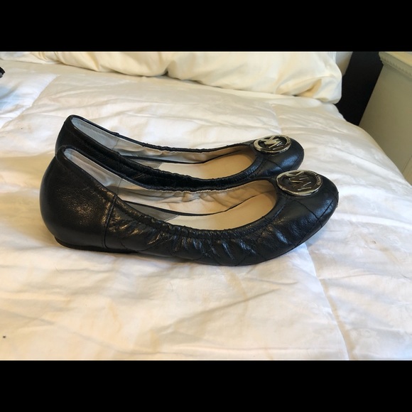 Michael Kors Flats - Picture 3 of 4